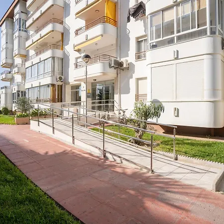 Daire And Pool Laguna A113 Torrox